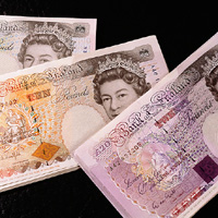 pound notes.jpg